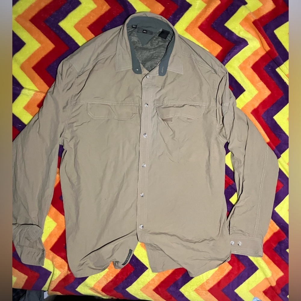 Rei Co-op large sun shirt button up Sahara shirt